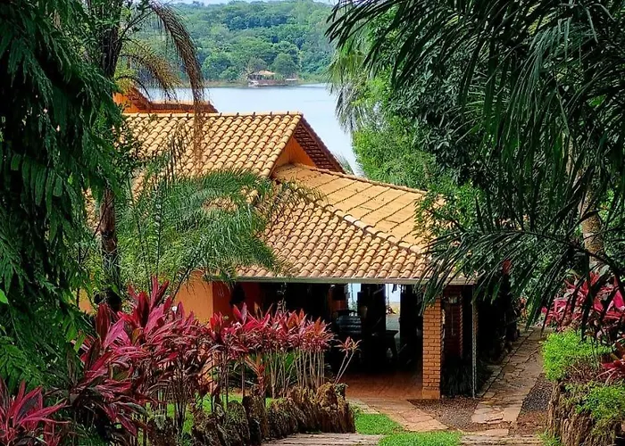 Chacara Beira Lago